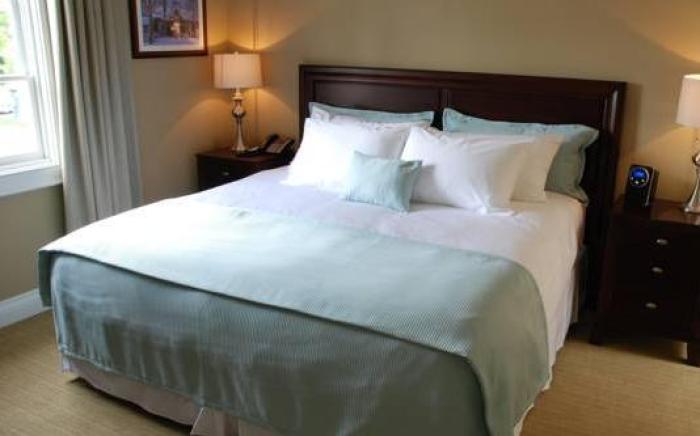 124 on Queen Hotel & Spa