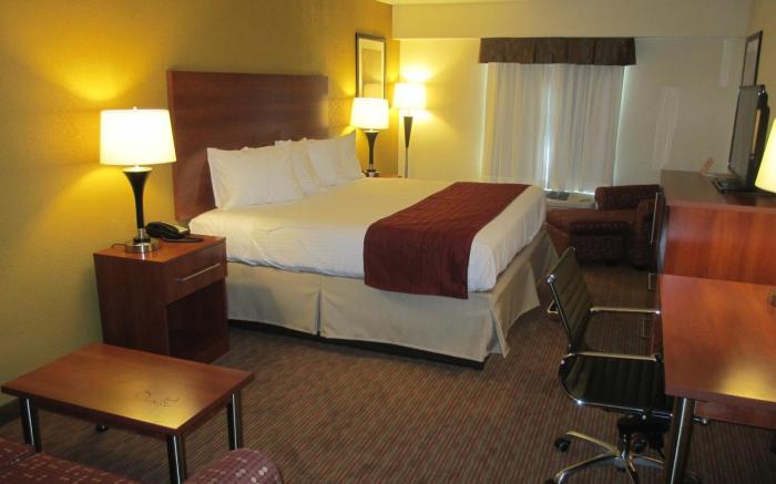Days Inn by Wyndham Indiana PA Near IUP 