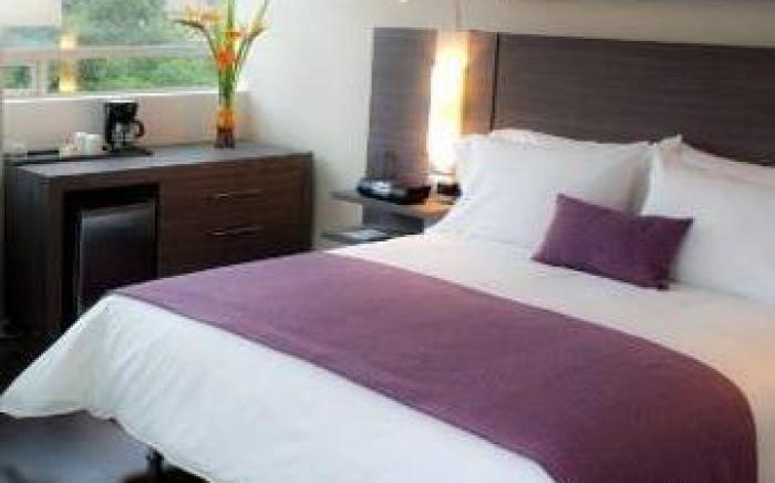 Hotel bh El Poblado