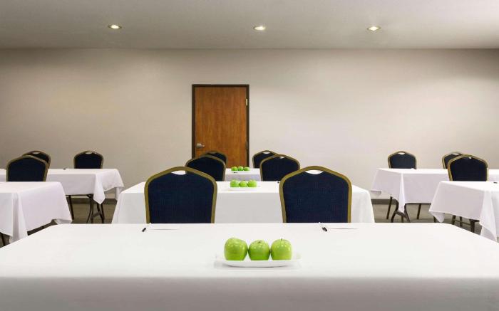 Country Inn & Suites by Radisson, Houston Northwest, TX