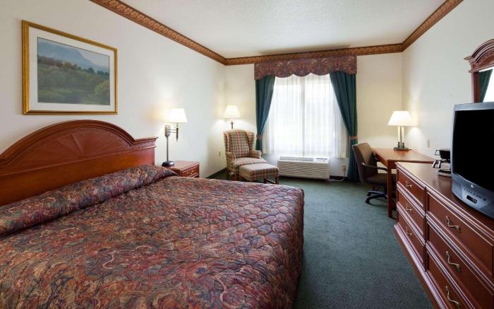 Country Inn & Suites by Radisson, Prairie du Chien