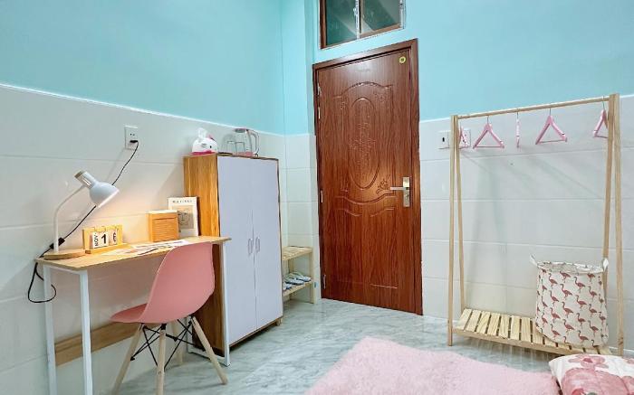 Anna’s House