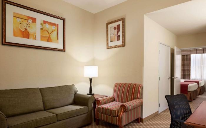 Country Inn & Suites by Radisson, Crestview, FL