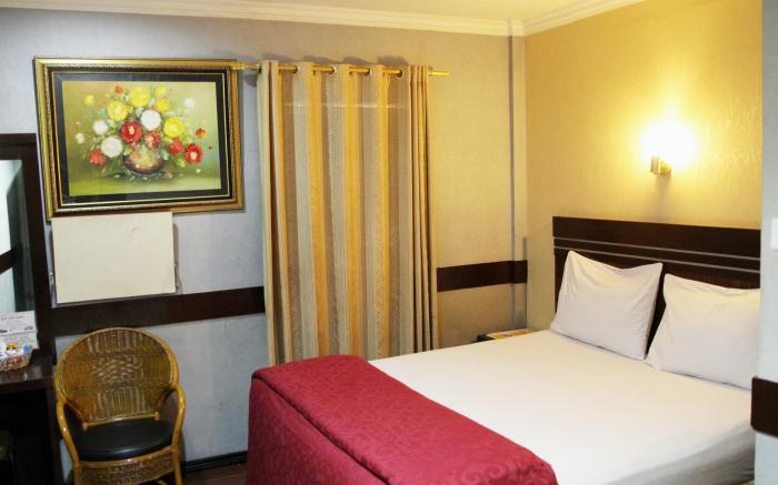 Hotel Menara Lexus