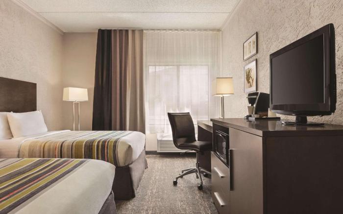 Country Inn & Suites by Radisson, Mt. Pleasant-Racine West, WI