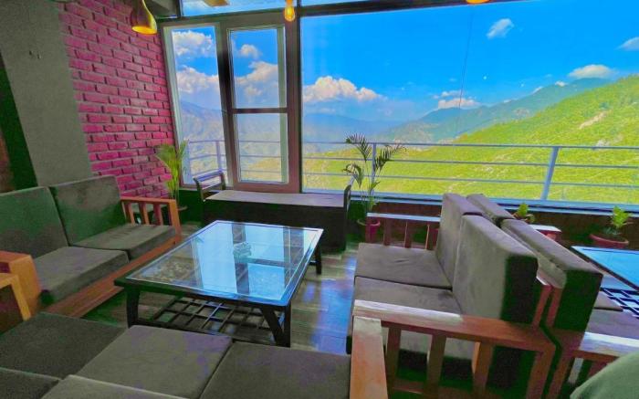 Hotel Pinerock & Cafe, Mussoorie - A Four Star Luxury Hotel