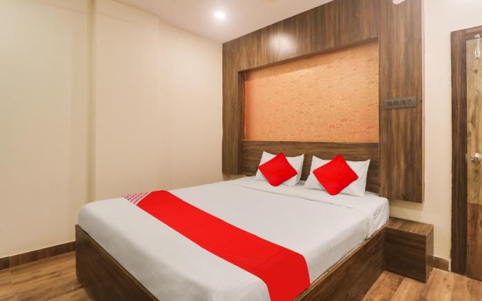 Hotel O R Square Grand