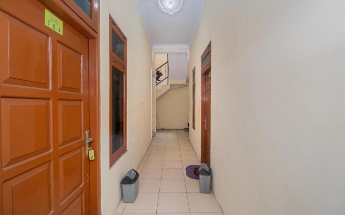 RedDoorz Syariah @ Danau Maninjau Sawojajar
