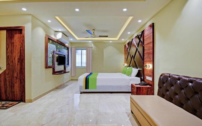 Hotel The Bliss By Bizzgrow Hotels