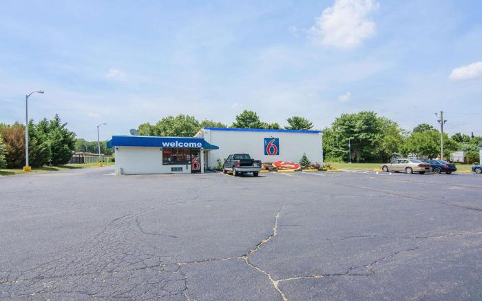 Motel 6 Glassboro, NJ - Rowan University