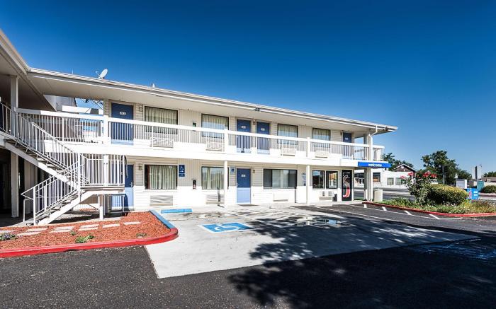 Motel 6 Sparks, NV - Airport - Sparks