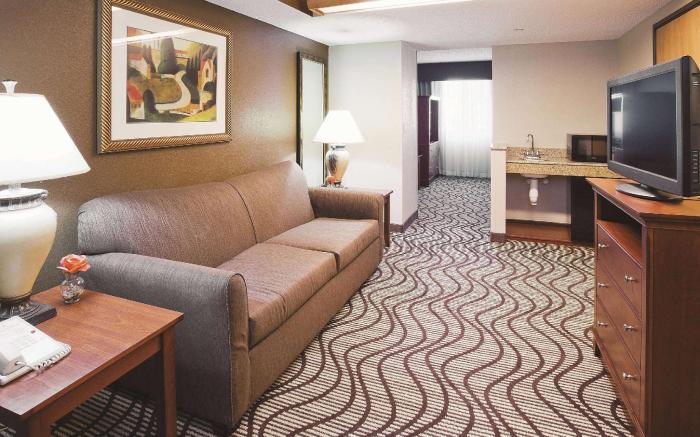 La Quinta Inn & Suites by Wyndham Minneapolis-Minnetonka