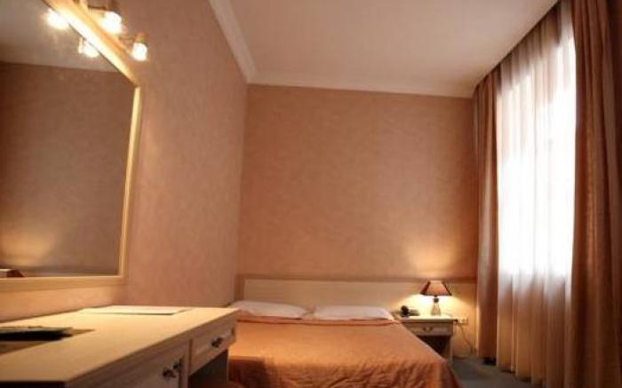Sharden Hotel