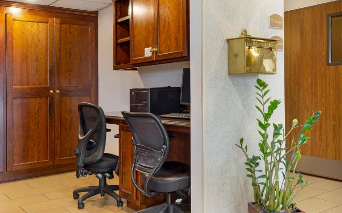 Best Western The Inn at Sharon/Foxboro