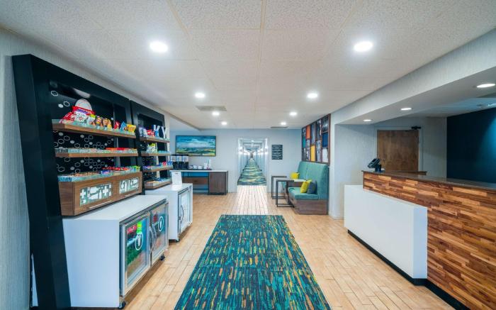 Spark by Hilton Bardstown