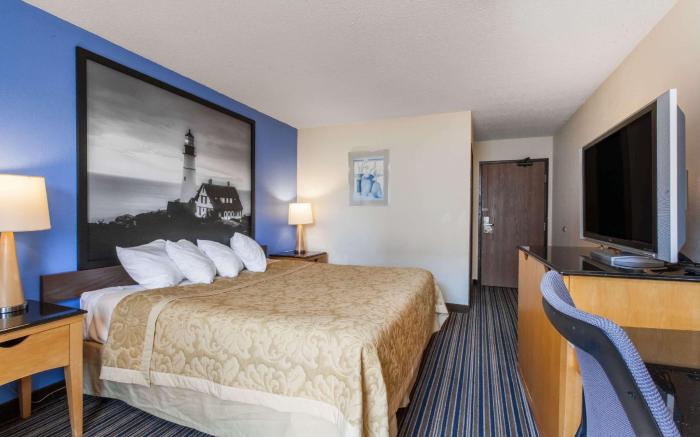 Super 8 By Wyndham Lewiston Auburn Area