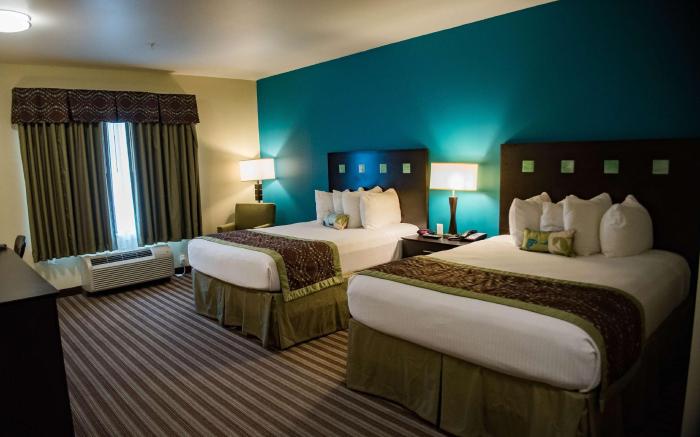 Best Western Plus DeSoto Inn and Suites