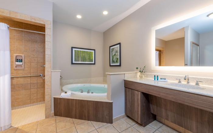 Best Western Plus Waterbury - Stowe