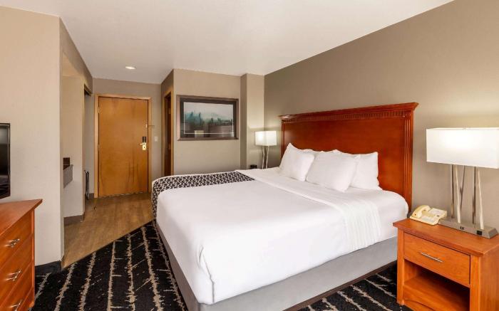 La Quinta Inn & Suites by Wyndham Vancouver