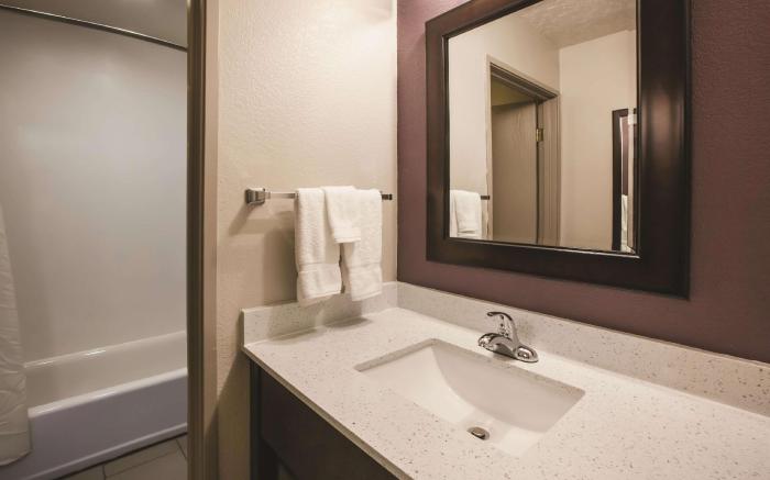 La Quinta Inn & Suites by Wyndham North Orem