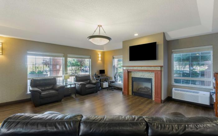 Best Western Plus Park Place Inn and Suites