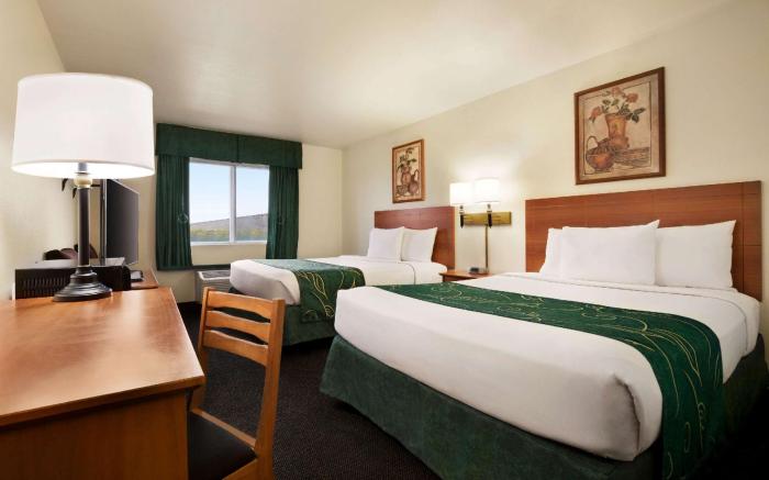 Baymont By Wyndham Fremont