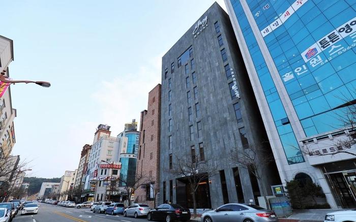 Gangneung Grey Hotel