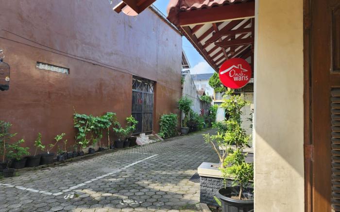 Guest House Omah Waris
