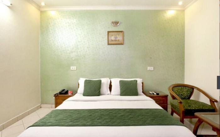HOTEL PARADISE