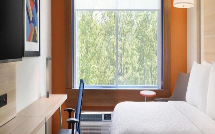 Holiday Inn Express & Suites Macon North By IHG