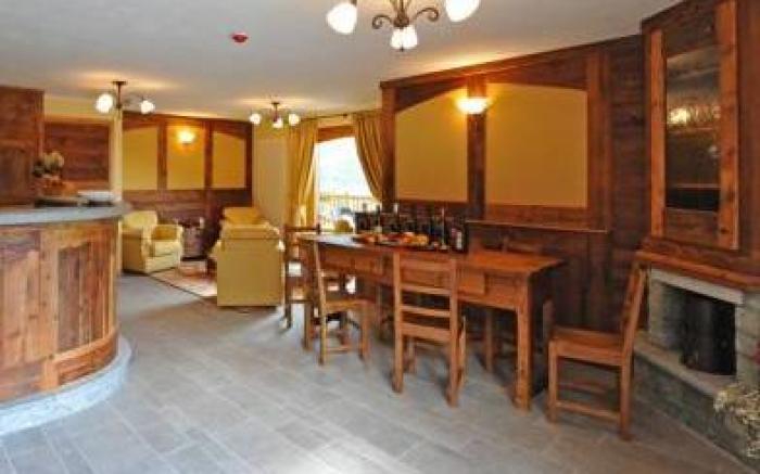 Gresil Residence
