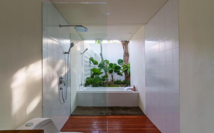 Ayom Suite