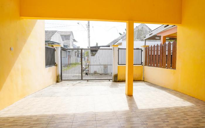 OYO 92848 Tri D Homestay Syariah