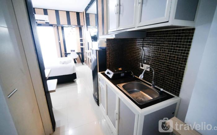Studio Comfy Orchard Supermall Mansion By Travelio