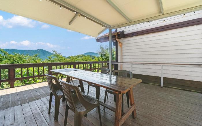 Gapyeong sky aegyeon family dogchae healing pension