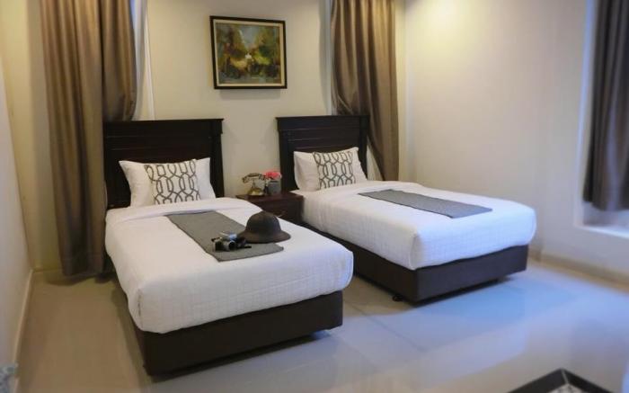 Bloom Boutique Hotel and Cafe