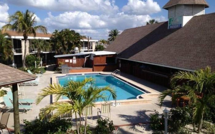 Dolphin Key Resort - Cape Coral