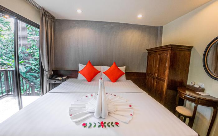 J4 Samui Hotel