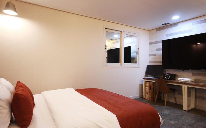 Ulsan KTX Station Jade Hotel