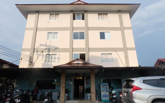 Donhkhunwang Mansion 2