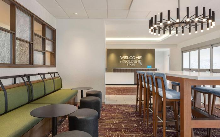 Hampton Inn Stockton, CA