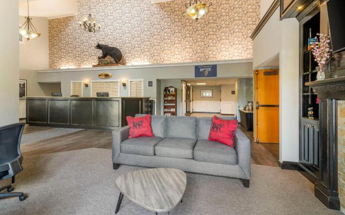 Black Bear Inn, an Ascend Collection Hotel