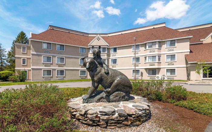 Black Bear Inn, Ascend Hotel Collection