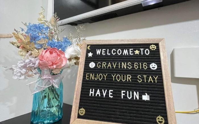 Gravins 616 Condo in Mesavirre