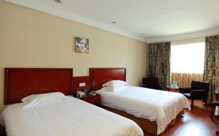 GreenTree Inn Hefei Chenghuangmiao San Xiao Kou Subway Station Hotel