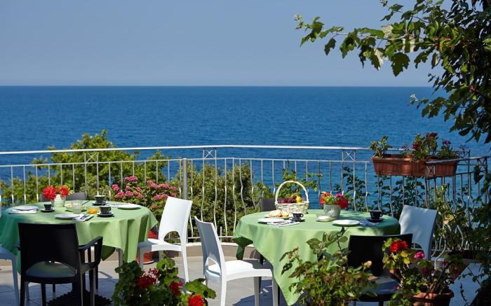 Alkyonis Hotel