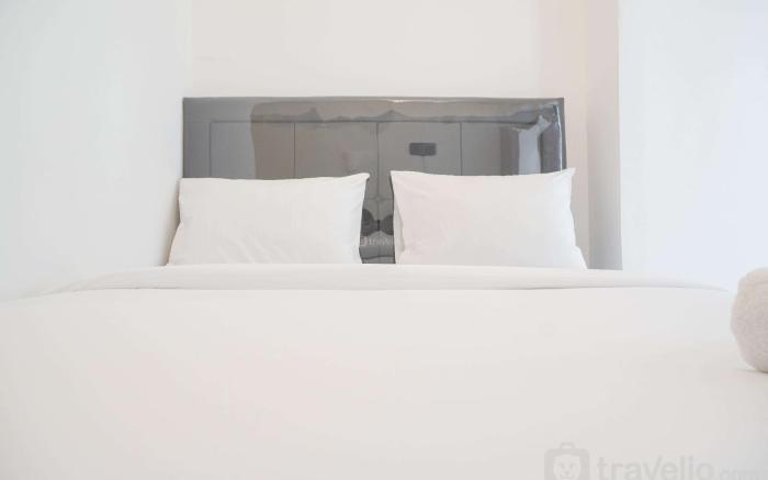 Fully Studio at Tokyo Riverside PIK 2 By Travelio