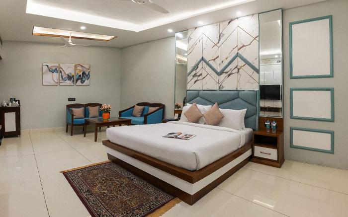 Hotel Leela Grande