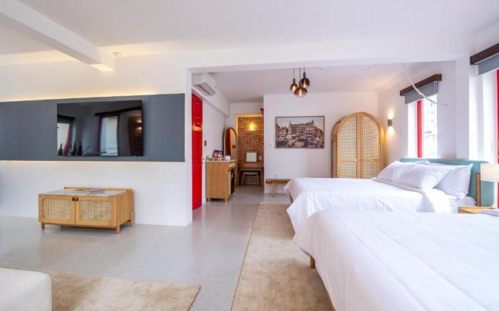 Leiden Homestay & Cafe 