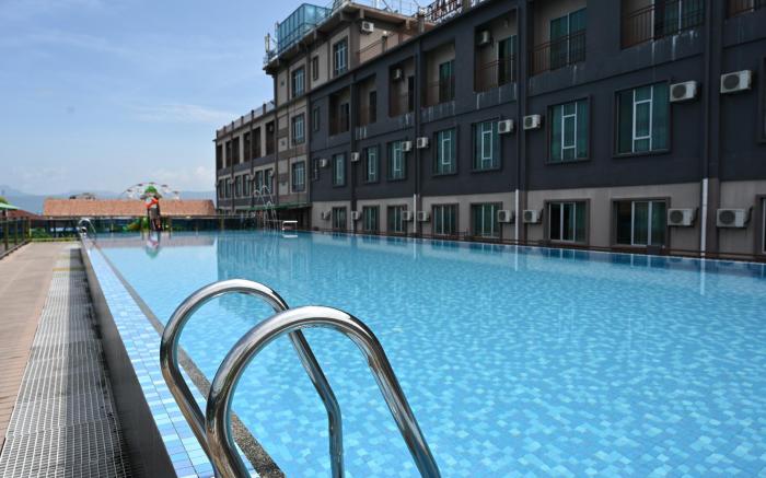 Cenang View Hotel